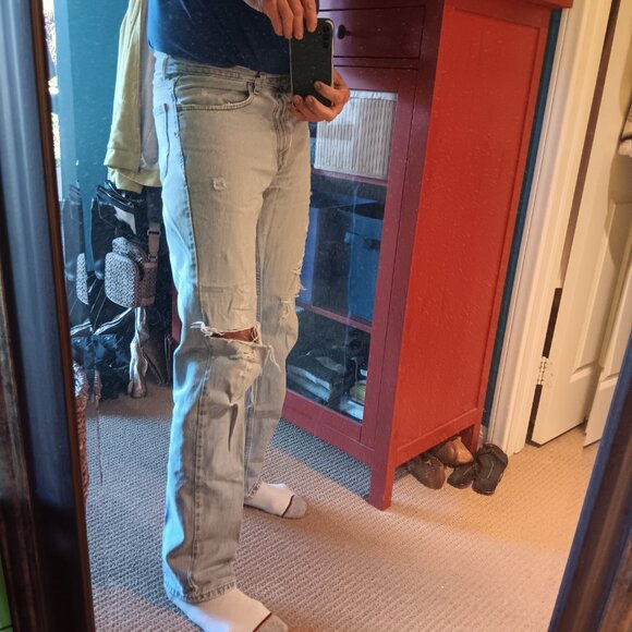 Men's Levi's 505 Regular Fit 34x36 Ripped and distressed - Picture 1 of 9